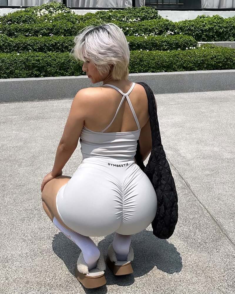 Ảnh Gái Tập Gym mông to lynnsirinaphat Instagram