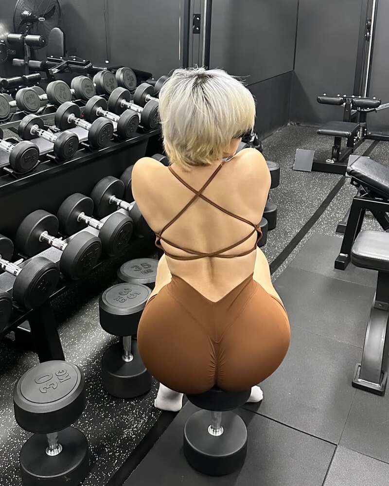 Ảnh Gái Tập Gym mông to lynnsirinaphat Instagram