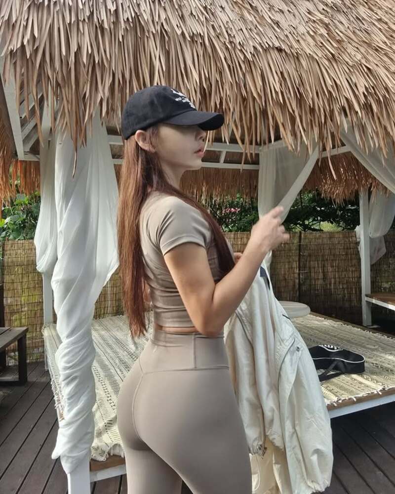 Ảnh Sex của Hotgirl tập Gym kim changi